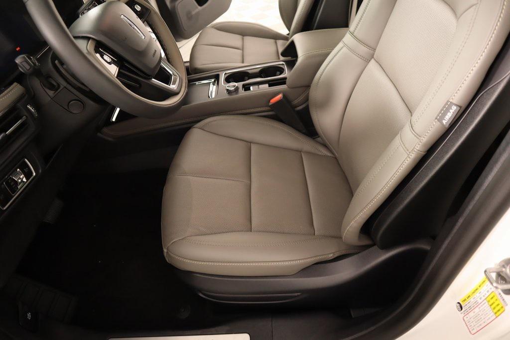 new 2025 Lincoln Corsair car, priced at $51,446