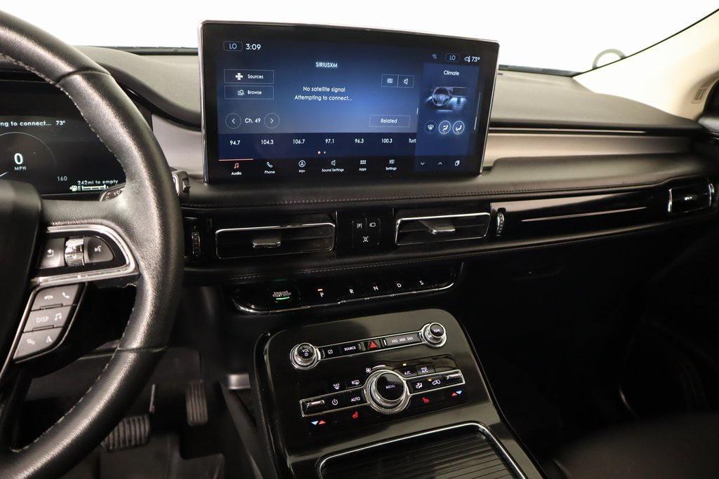 used 2022 Lincoln Nautilus car, priced at $29,999