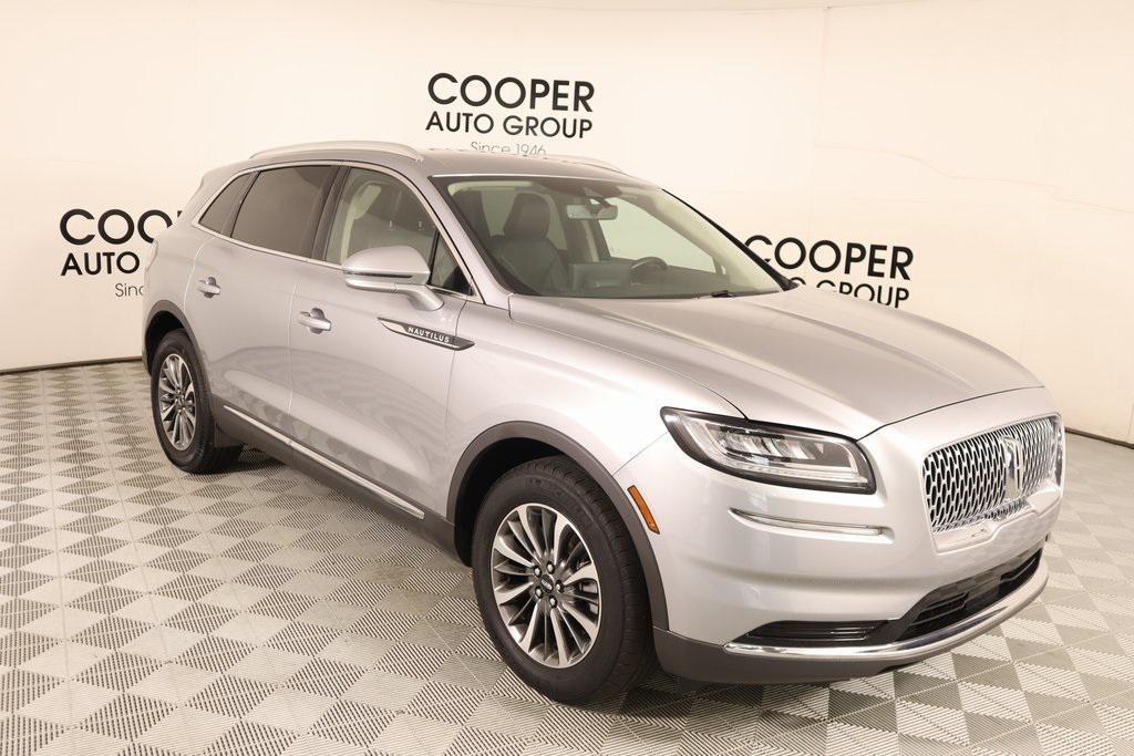 used 2022 Lincoln Nautilus car, priced at $29,999