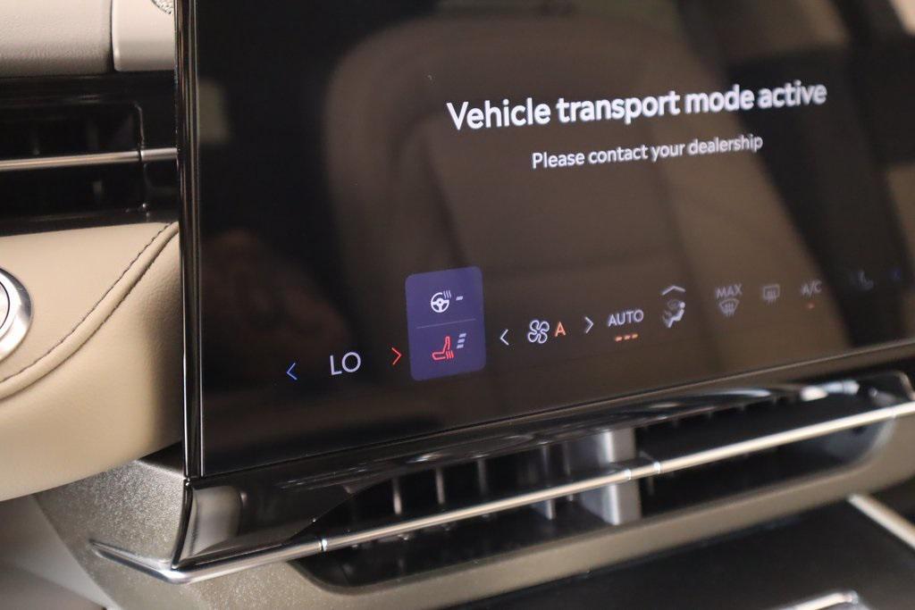 new 2025 Lincoln Nautilus car, priced at $56,033
