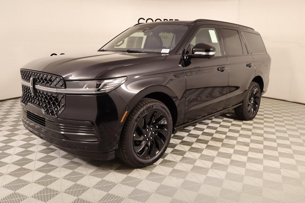 new 2025 Lincoln Navigator car, priced at $105,058