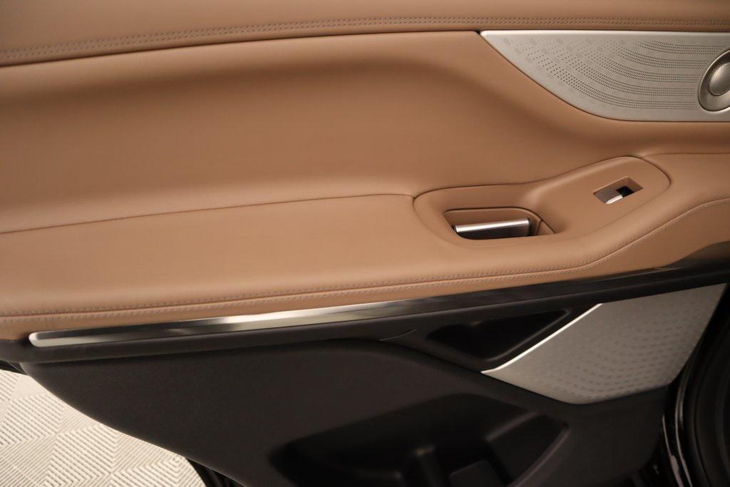 new 2025 Lincoln Navigator car, priced at $119,435