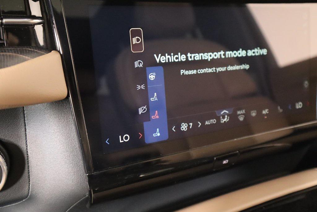 new 2025 Lincoln Navigator car, priced at $119,435