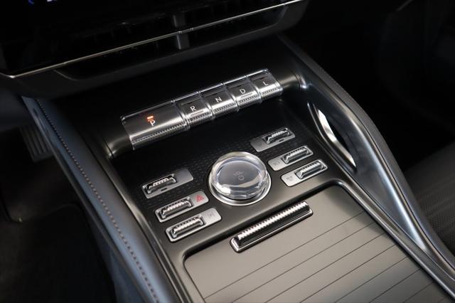new 2024 Lincoln Nautilus car, priced at $58,900