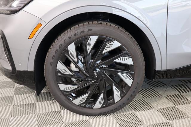 new 2024 Lincoln Nautilus car, priced at $58,900