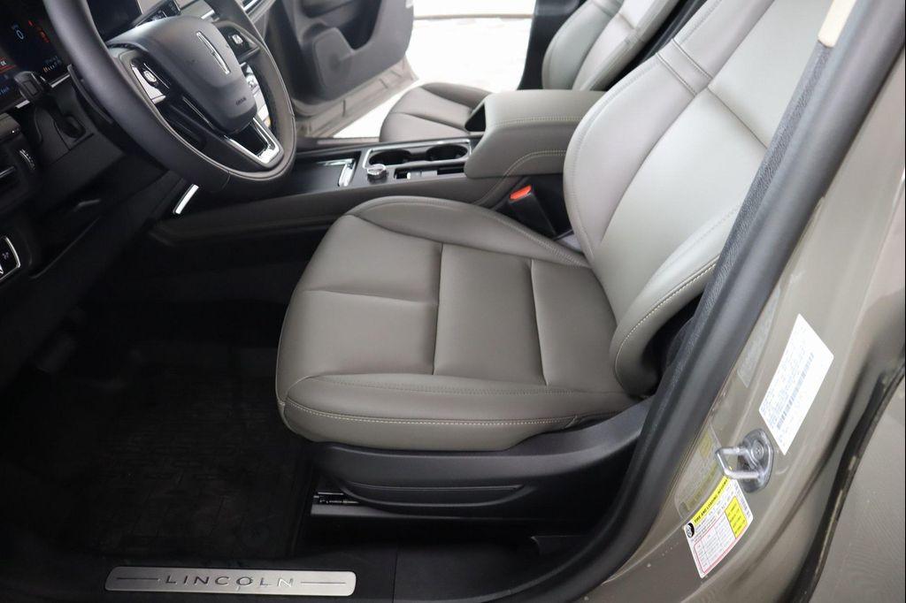 new 2025 Lincoln Corsair car, priced at $38,854