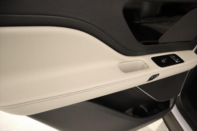 new 2025 Lincoln Aviator car, priced at $57,002