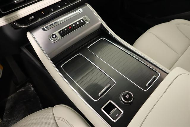 new 2025 Lincoln Aviator car, priced at $57,002