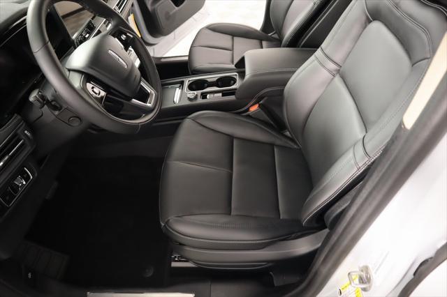 new 2025 Lincoln Corsair car, priced at $45,276