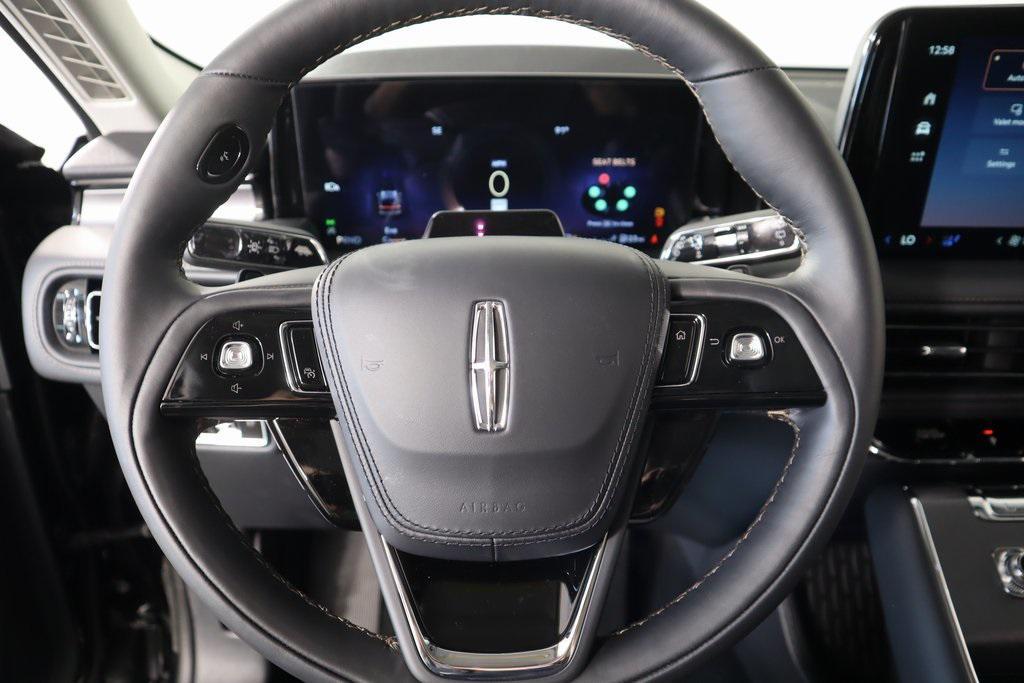 new 2025 Lincoln Aviator car, priced at $59,026