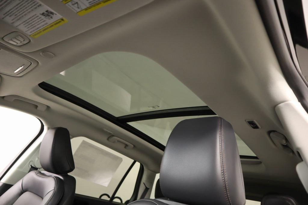 new 2025 Lincoln Aviator car, priced at $59,026