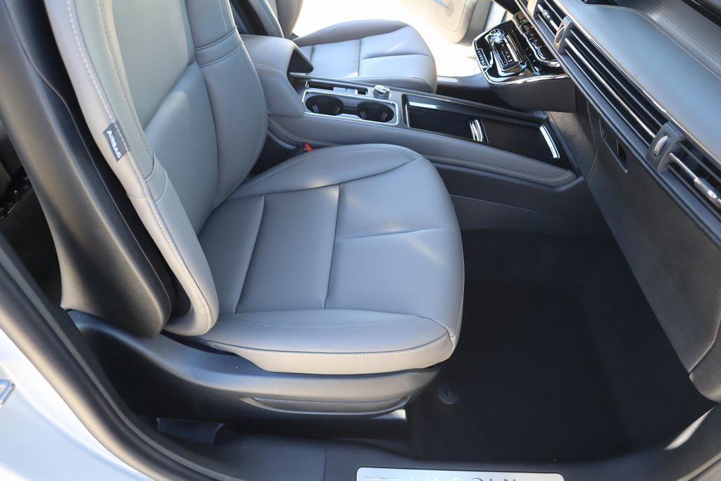 new 2025 Lincoln Corsair car, priced at $38,853