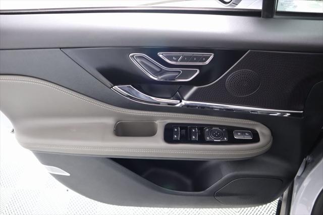 new 2025 Lincoln Corsair car, priced at $45,276