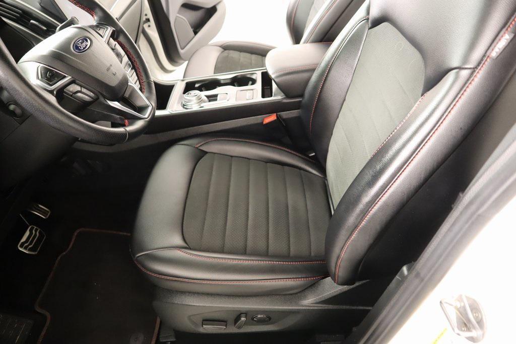 used 2022 Ford Edge car, priced at $24,989