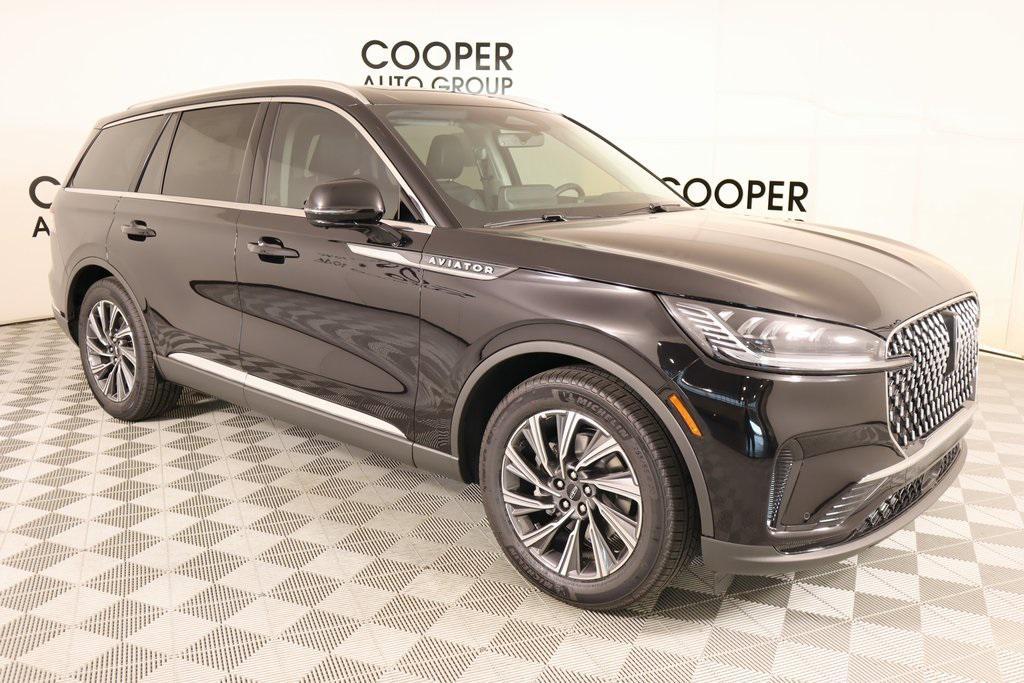 new 2025 Lincoln Aviator car, priced at $59,026