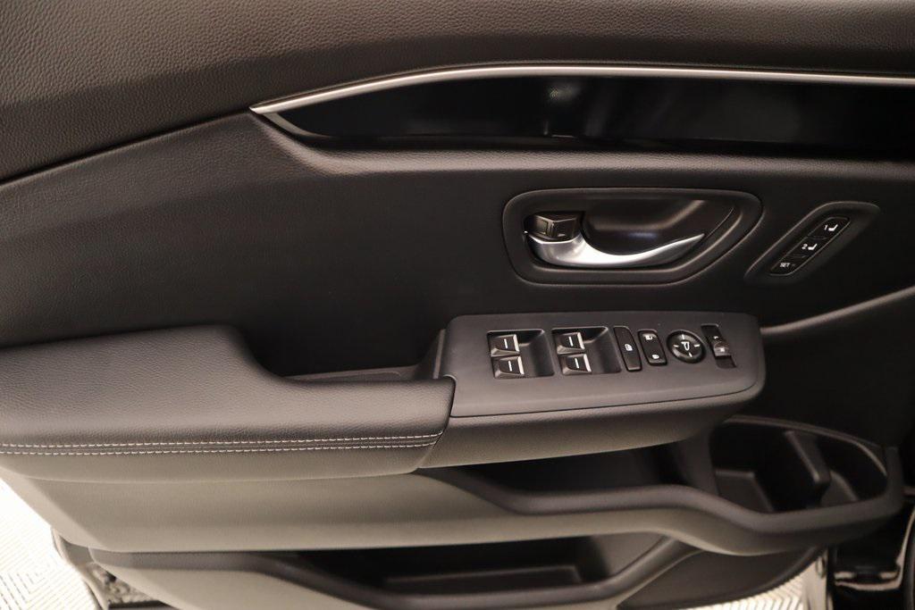 used 2023 Honda Pilot car, priced at $39,489