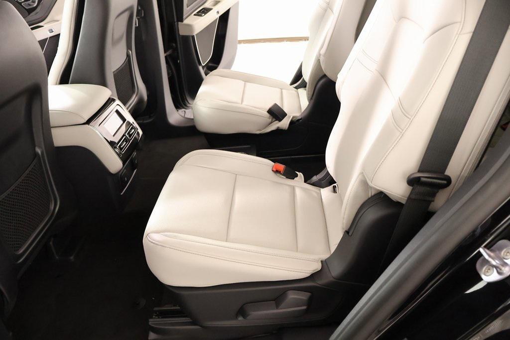 new 2025 Lincoln Aviator car, priced at $58,550