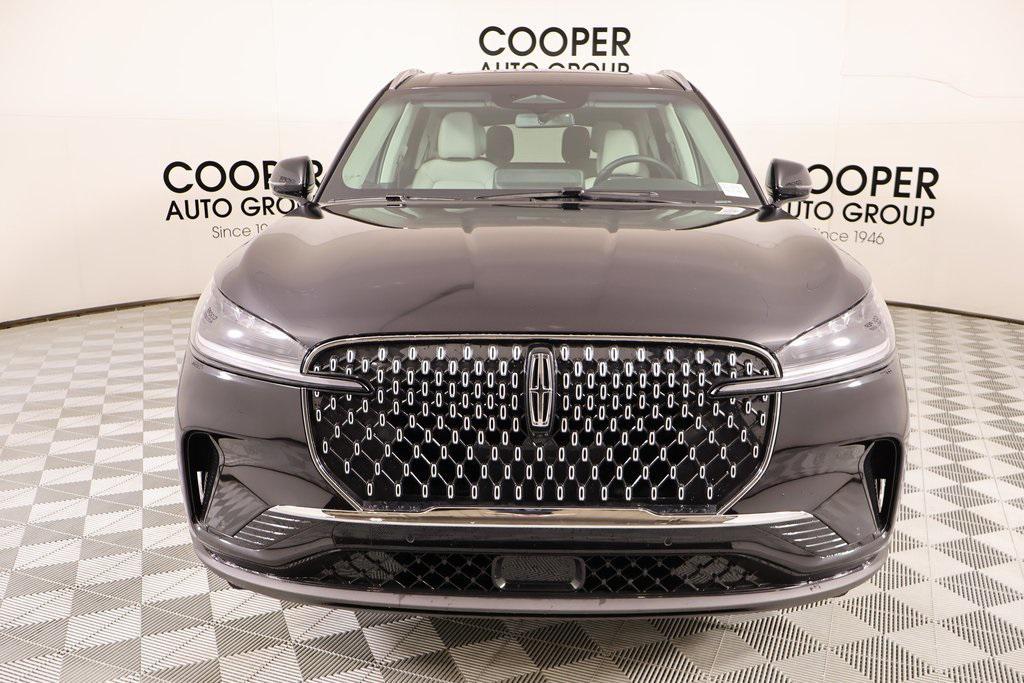 new 2025 Lincoln Aviator car, priced at $58,550
