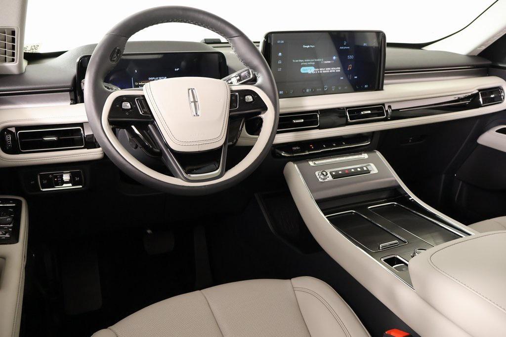 new 2025 Lincoln Aviator car, priced at $58,550