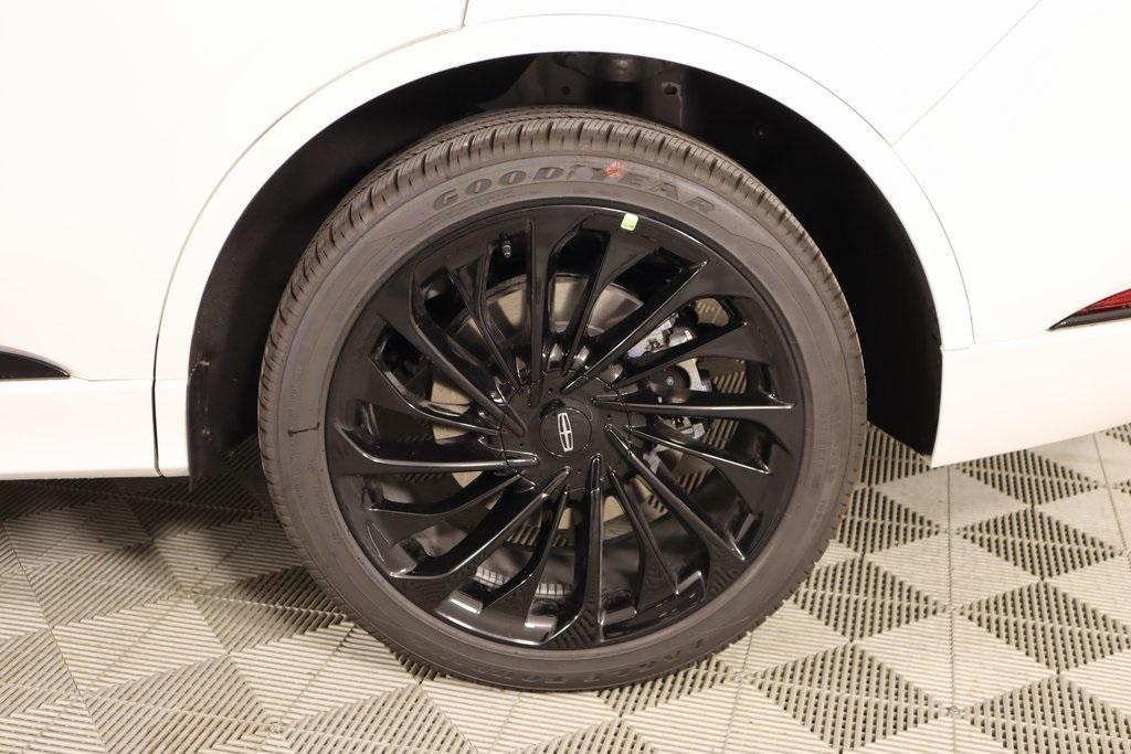 new 2025 Lincoln Aviator car, priced at $78,854