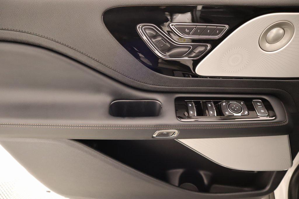 new 2025 Lincoln Aviator car, priced at $78,854