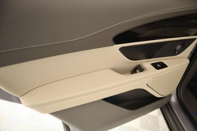 new 2025 Lincoln Nautilus car, priced at $58,065