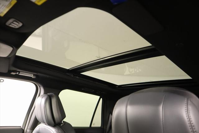 new 2025 Lincoln Navigator car, priced at $104,860