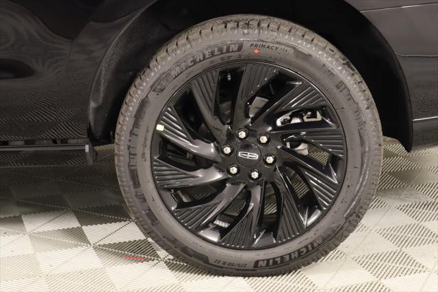 new 2025 Lincoln Navigator car, priced at $104,860