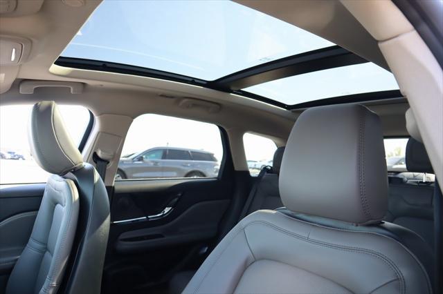 new 2025 Lincoln Corsair car, priced at $43,077
