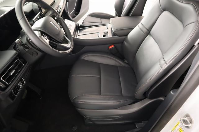 new 2025 Lincoln Aviator car, priced at $59,939