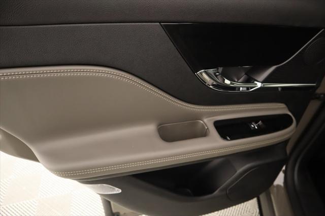 new 2025 Lincoln Corsair car, priced at $45,276