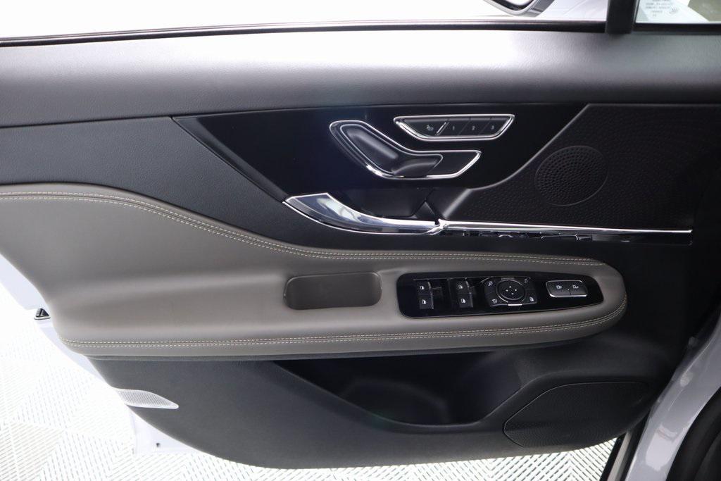 new 2025 Lincoln Corsair car, priced at $38,950
