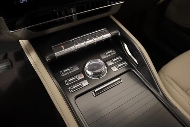 new 2025 Lincoln Nautilus car, priced at $50,796