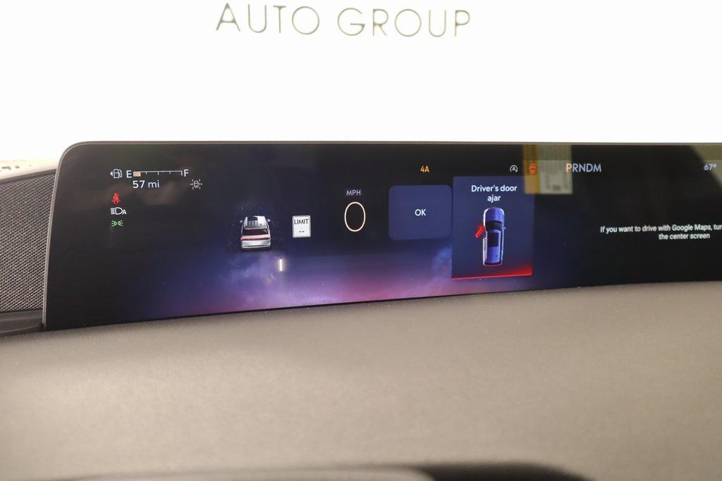 new 2025 Lincoln Navigator car, priced at $105,542