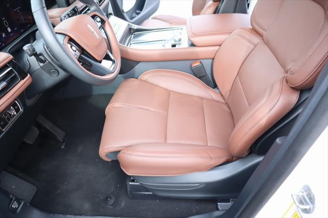 new 2025 Lincoln Aviator car, priced at $69,535