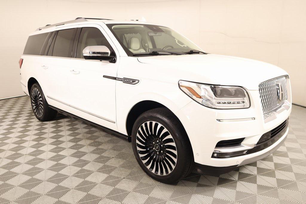 used 2021 Lincoln Navigator car, priced at $56,498