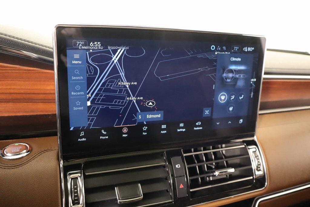 used 2024 Lincoln Navigator car, priced at $80,999