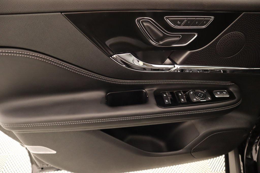 new 2025 Lincoln Corsair car, priced at $40,118