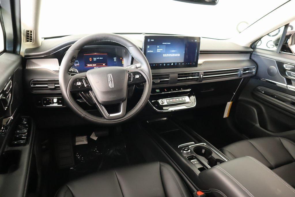new 2025 Lincoln Corsair car, priced at $40,118