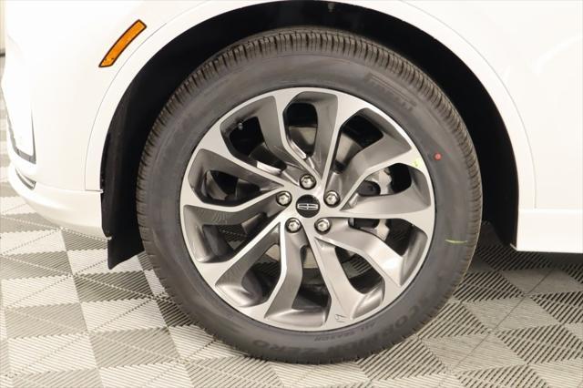 new 2025 Lincoln Aviator car, priced at $62,459