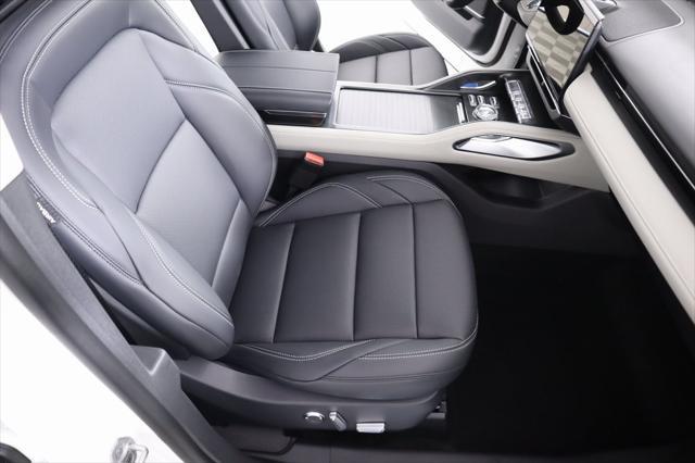 new 2025 Lincoln Nautilus car, priced at $51,429