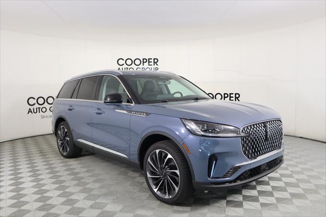 new 2025 Lincoln Aviator car, priced at $70,021