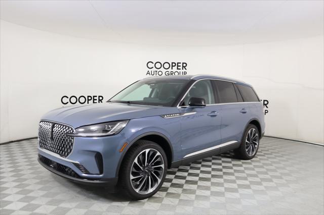 new 2025 Lincoln Aviator car, priced at $70,021