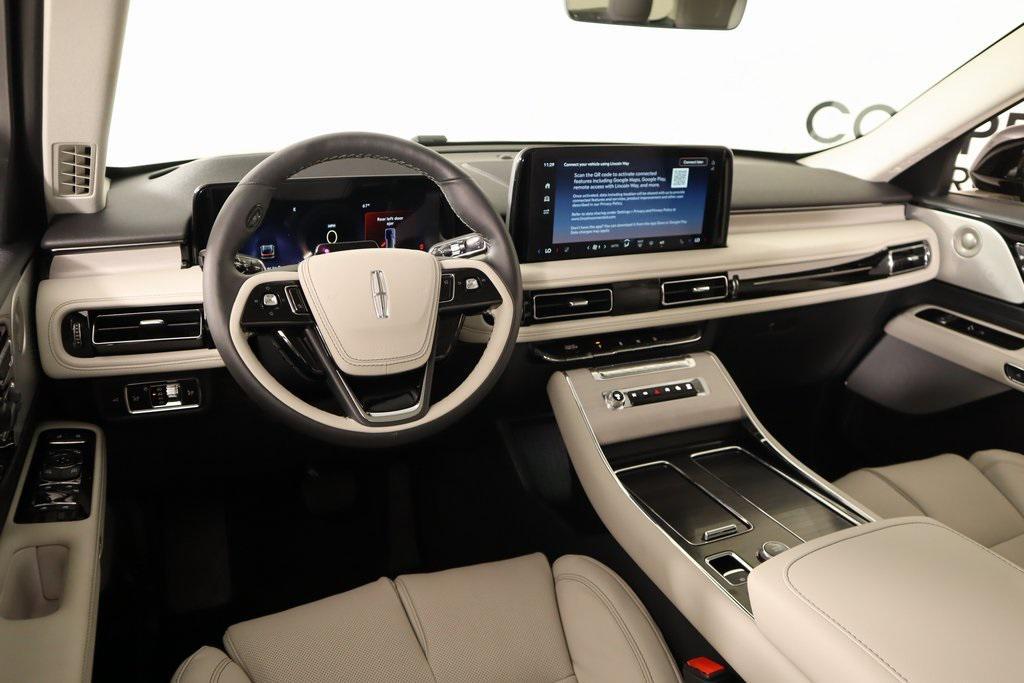 new 2025 Lincoln Aviator car, priced at $79,334