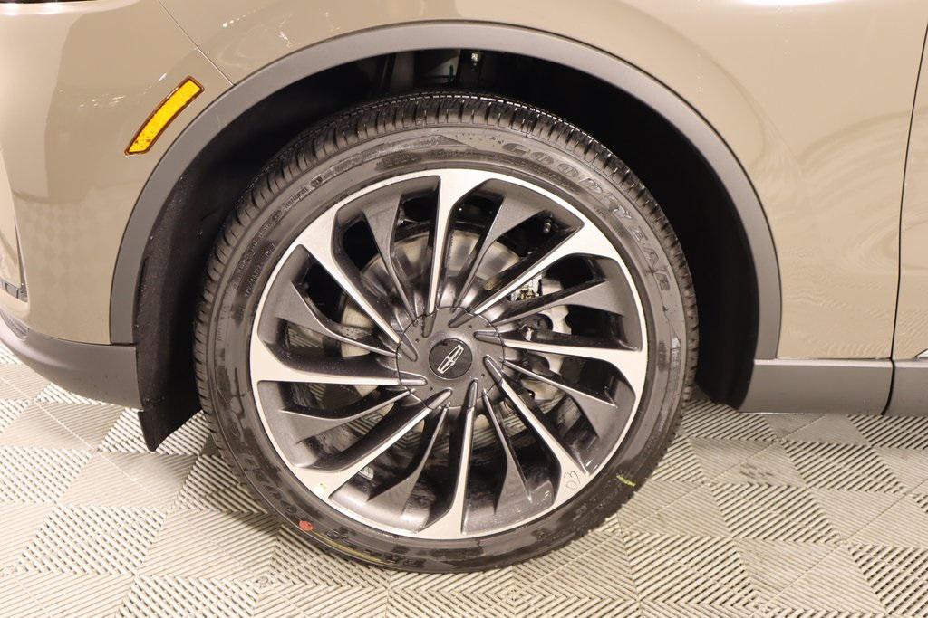 new 2025 Lincoln Aviator car, priced at $79,334