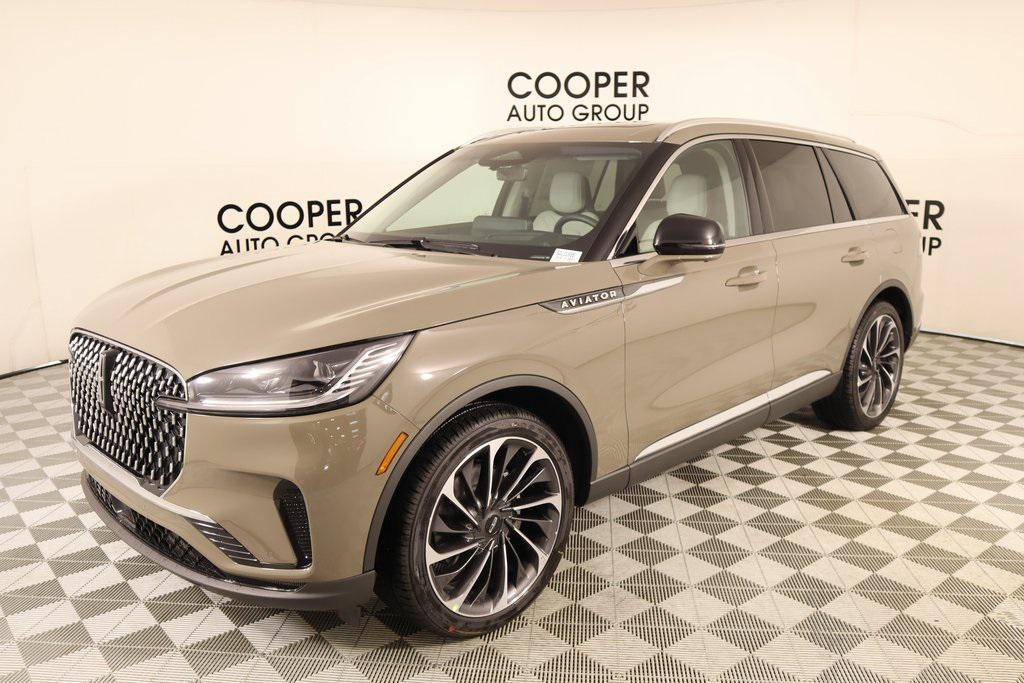 new 2025 Lincoln Aviator car, priced at $79,334