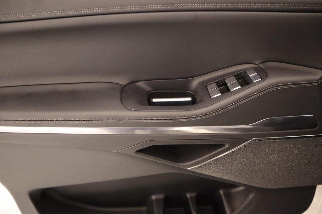 new 2025 Lincoln Navigator car, priced at $105,778