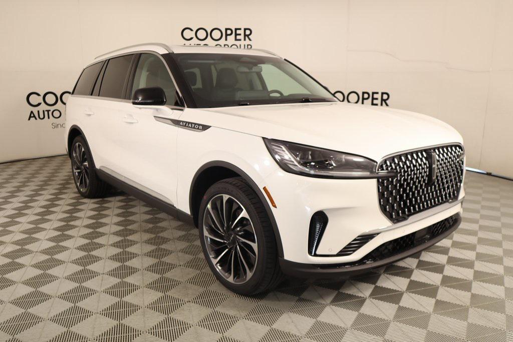 new 2025 Lincoln Aviator car, priced at $76,742