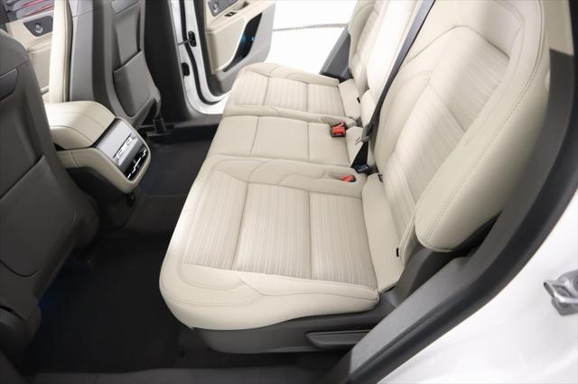 new 2025 Lincoln Nautilus car, priced at $61,564