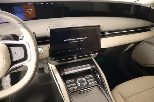 new 2025 Lincoln Nautilus car, priced at $51,426